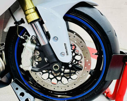 Синий Сузуки GSX-R 750, объемом двигателя 0.75 л и пробегом 13 тыс. км за 10500 $, фото 8 на Automoto.ua