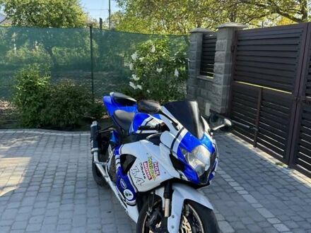 Синий Сузуки GSX-R 750, объемом двигателя 0 л и пробегом 48 тыс. км за 6999 $, фото 1 на Automoto.ua