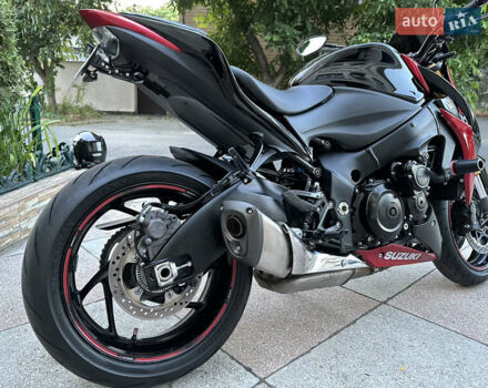 Черный Сузуки GSX-S 1000, объемом двигателя 1 л и пробегом 6 тыс. км за 9500 $, фото 3 на Automoto.ua