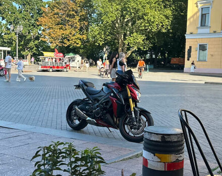 Черный Сузуки GSX-S 1000, объемом двигателя 1 л и пробегом 6 тыс. км за 9500 $, фото 23 на Automoto.ua