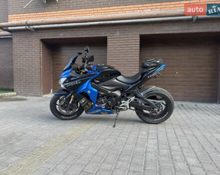 Черный Сузуки GSX-S 1000, объемом двигателя 1 л и пробегом 33 тыс. км за 11000 $, фото 3 на Automoto.ua