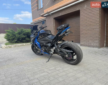 Черный Сузуки GSX-S 1000, объемом двигателя 1 л и пробегом 33 тыс. км за 11000 $, фото 2 на Automoto.ua