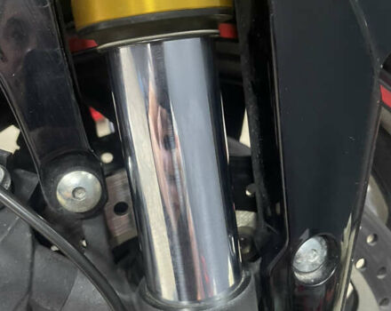 Черный Сузуки GSX-S 1000, объемом двигателя 1 л и пробегом 28 тыс. км за 10199 $, фото 25 на Automoto.ua