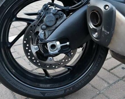 Чорний Сузукі GSX-S 1000, об'ємом двигуна 1 л та пробігом 8 тис. км за 17400 $, фото 15 на Automoto.ua