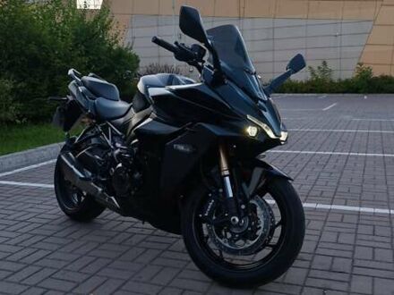 Сузукі GSX-S 1000 2022 у Києві на Automoto.ua Чорний Сузукі GSX-S 1000, об'ємом двигуна 1 л та пробігом 8 тис. км за 17400 $, фото 1 на Automoto.ua