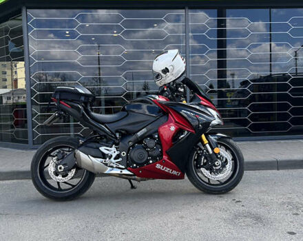 Червоний Сузукі GSX-S 1000, об'ємом двигуна 1 л та пробігом 10 тис. км за 10300 $, фото 2 на Automoto.ua