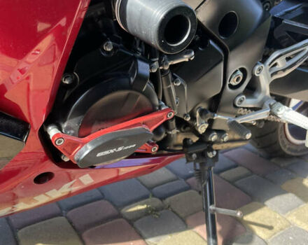 Красный Сузуки GSX-S 1000, объемом двигателя 1 л и пробегом 14 тыс. км за 10800 $, фото 14 на Automoto.ua
