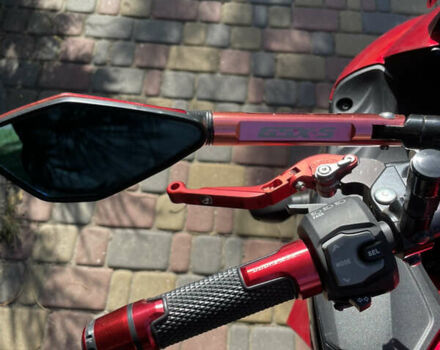 Красный Сузуки GSX-S 1000, объемом двигателя 1 л и пробегом 14 тыс. км за 10800 $, фото 10 на Automoto.ua