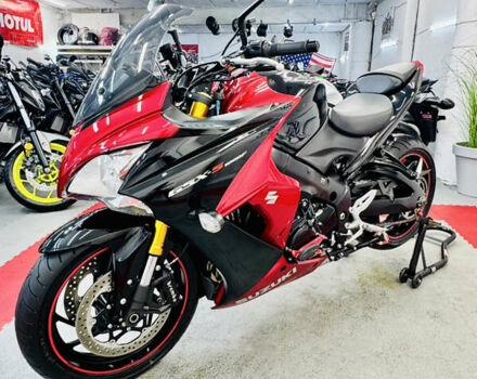 Красный Сузуки GSX-S 1000, объемом двигателя 1 л и пробегом 21 тыс. км за 9300 $, фото 13 на Automoto.ua