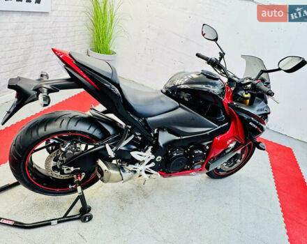 Красный Сузуки GSX-S 1000, объемом двигателя 1 л и пробегом 21 тыс. км за 9300 $, фото 6 на Automoto.ua