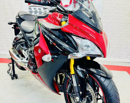 Красный Сузуки GSX-S 1000, объемом двигателя 1 л и пробегом 21 тыс. км за 9300 $, фото 3 на Automoto.ua