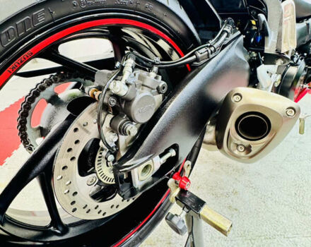 Красный Сузуки GSX-S 1000, объемом двигателя 1 л и пробегом 21 тыс. км за 9300 $, фото 22 на Automoto.ua