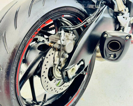 Красный Сузуки GSX-S 1000, объемом двигателя 1 л и пробегом 25 тыс. км за 9200 $, фото 19 на Automoto.ua
