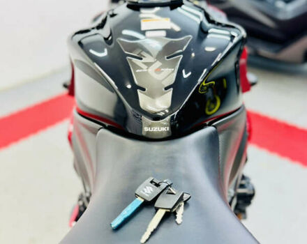 Красный Сузуки GSX-S 1000, объемом двигателя 1 л и пробегом 21 тыс. км за 9300 $, фото 33 на Automoto.ua