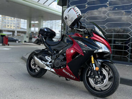 Червоний Сузукі GSX-S 1000, об'ємом двигуна 1 л та пробігом 6 тис. км за 10700 $, фото 1 на Automoto.ua