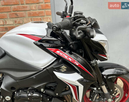 Сузуки GSX-S 1000, объемом двигателя 1 л и пробегом 5 тыс. км за 10100 $, фото 6 на Automoto.ua