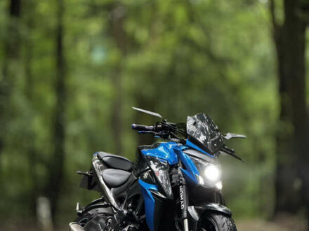Сузукі GSX-S 1000 2018 у Києві на Automoto.ua Сузукі GSX-S 1000, об'ємом двигуна 1 л та пробігом 31 тис. км за 8900 $, фото 1 на Automoto.ua