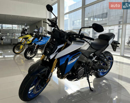 Серый Сузуки GSX-S 1000, объемом двигателя 1 л и пробегом 1 тыс. км за 649900 $, фото 6 на Automoto.ua