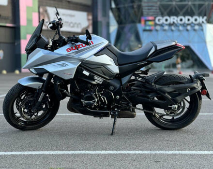 Серый Сузуки GSX-S 1000, объемом двигателя 1 л и пробегом 23 тыс. км за 8499 $, фото 4 на Automoto.ua