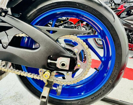 Синий Сузуки GSX-S 1000, объемом двигателя 1 л и пробегом 25 тыс. км за 11300 $, фото 20 на Automoto.ua