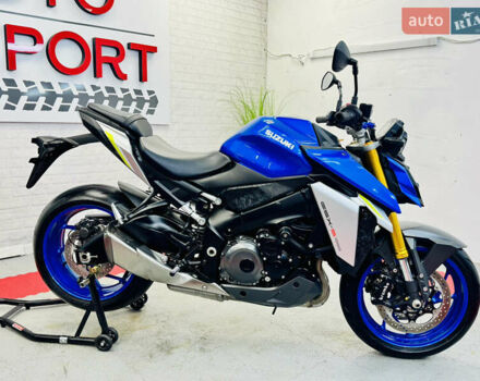 Синий Сузуки GSX-S 1000, объемом двигателя 1 л и пробегом 25 тыс. км за 11300 $, фото 4 на Automoto.ua