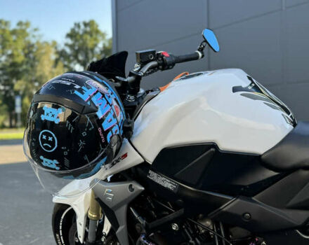 Белый Сузуки GSX-S 750, объемом двигателя 0.75 л и пробегом 15 тыс. км за 7200 $, фото 3 на Automoto.ua