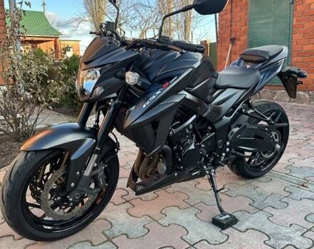 Черный Сузуки GSX-S 750, объемом двигателя 0.75 л и пробегом 7 тыс. км за 10100 $, фото 2 на Automoto.ua