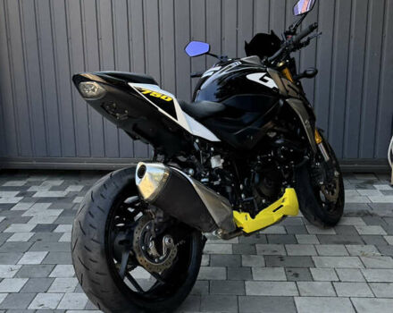 Черный Сузуки GSX-S 750, объемом двигателя 0.75 л и пробегом 10 тыс. км за 9700 $, фото 3 на Automoto.ua
