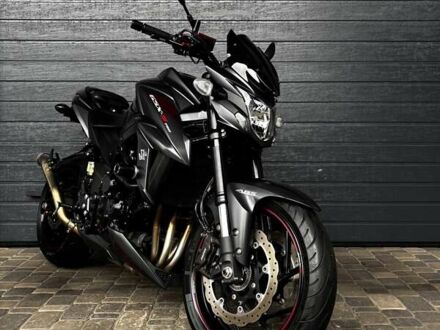 Чорний Сузукі GSX-S 750, об'ємом двигуна 0.75 л та пробігом 24 тис. км за 8500 $, фото 1 на Automoto.ua