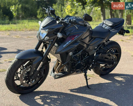 Сузуки GSX-S 750, объемом двигателя 0 л и пробегом 27 тыс. км за 8200 $, фото 7 на Automoto.ua
