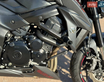 Сузуки GSX-S 750, объемом двигателя 0 л и пробегом 27 тыс. км за 8200 $, фото 14 на Automoto.ua