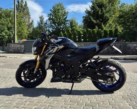 Сузуки GSX-S 750, объемом двигателя 0.75 л и пробегом 20 тыс. км за 8500 $, фото 3 на Automoto.ua