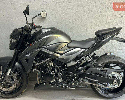 Сузуки GSX-S 750, объемом двигателя 0.75 л и пробегом 9 тыс. км за 9300 $, фото 1 на Automoto.ua