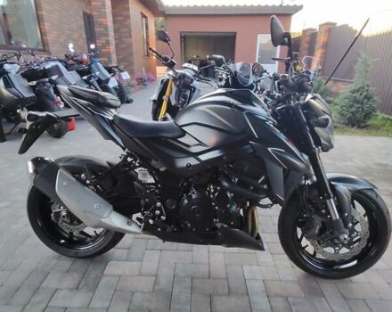 Сузукі GSX-S 750, об'ємом двигуна 0.75 л та пробігом 5 тис. км за 10200 $, фото 9 на Automoto.ua