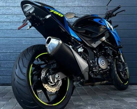 Синій Сузукі GSX-S 750, об'ємом двигуна 0.75 л та пробігом 14 тис. км за 9500 $, фото 4 на Automoto.ua