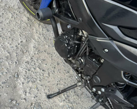Синий Сузуки GSX-S 750, объемом двигателя 0 л и пробегом 18 тыс. км за 9200 $, фото 5 на Automoto.ua