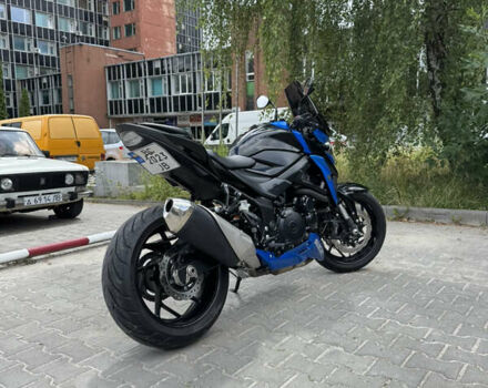 Синий Сузуки GSX-S 750, объемом двигателя 0.75 л и пробегом 35 тыс. км за 9400 $, фото 1 на Automoto.ua