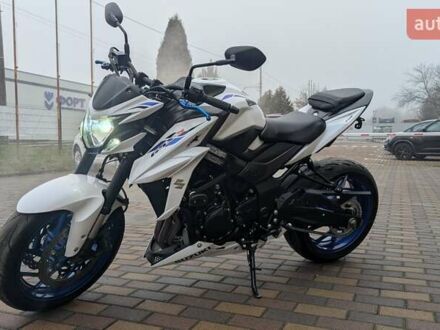 Синий Сузуки GSX-S 750, объемом двигателя 0.75 л и пробегом 10 тыс. км за 8999 $, фото 1 на Automoto.ua