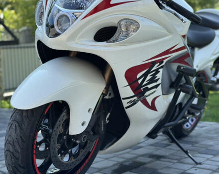 Белый Сузуки GSX 1300R Hayabusa, объемом двигателя 1.3 л и пробегом 38 тыс. км за 11000 $, фото 20 на Automoto.ua
