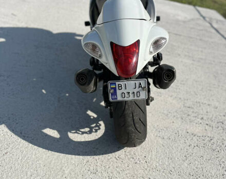 Сузуки GSX 1300R Hayabusa, объемом двигателя 1.3 л и пробегом 61 тыс. км за 7700 $, фото 3 на Automoto.ua