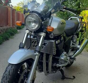 Сірий Сузукі GSX 1400, об'ємом двигуна 1.4 л та пробігом 41 тис. км за 7500 $, фото 3 на Automoto.ua