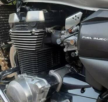 Сірий Сузукі GSX 1400, об'ємом двигуна 1.4 л та пробігом 41 тис. км за 7500 $, фото 24 на Automoto.ua