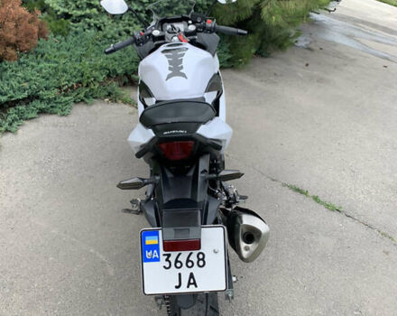 Белый Сузуки GSX 250R, объемом двигателя 0.25 л и пробегом 13 тыс. км за 3300 $, фото 18 на Automoto.ua
