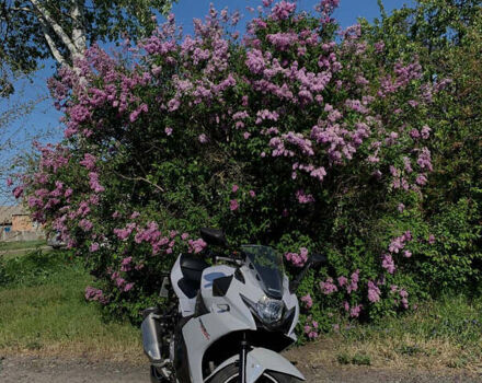 Белый Сузуки GSX 250R, объемом двигателя 0.25 л и пробегом 13 тыс. км за 3300 $, фото 1 на Automoto.ua