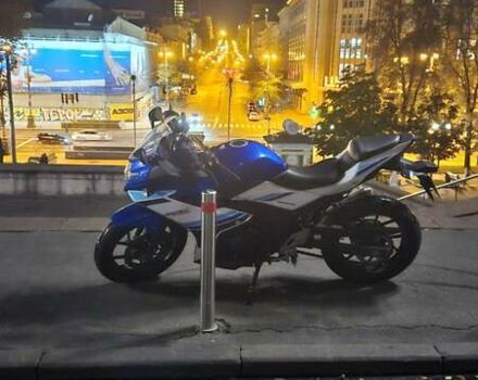 Синий Сузуки GSX 250R, объемом двигателя 0.25 л и пробегом 15 тыс. км за 2800 $, фото 3 на Automoto.ua
