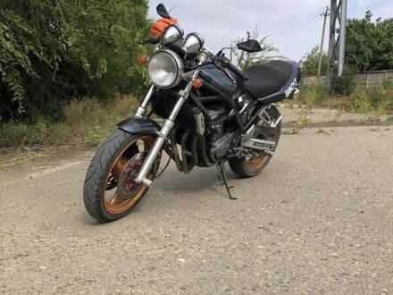 Сузукі GSX 400 1994 у Миколаєві на Automoto.ua Чорний Сузукі GSX 400, об'ємом двигуна 0.4 л та пробігом 100 тис. км за 100 $, фото 1 на Automoto.ua