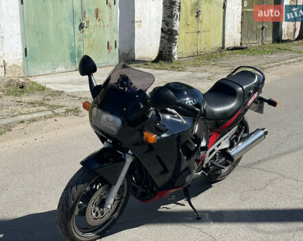 Черный Сузуки GSX 600F, объемом двигателя 0.6 л и пробегом 40 тыс. км за 2800 $, фото 1 на Automoto.ua