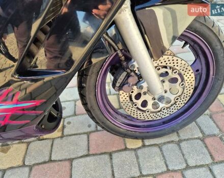 Фиолетовый Сузуки GSX 600F, объемом двигателя 0 л и пробегом 20 тыс. км за 2599 $, фото 17 на Automoto.ua