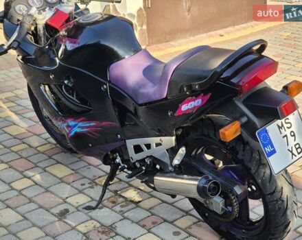 Фиолетовый Сузуки GSX 600F, объемом двигателя 0 л и пробегом 20 тыс. км за 2599 $, фото 6 на Automoto.ua