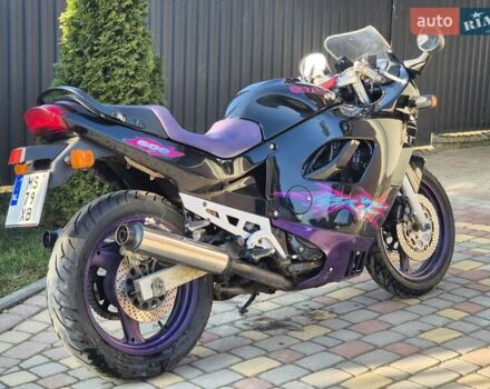 Фиолетовый Сузуки GSX 600F, объемом двигателя 0 л и пробегом 20 тыс. км за 2599 $, фото 3 на Automoto.ua